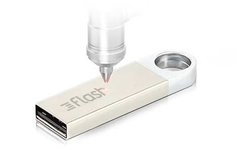 USB flash drive with engraving